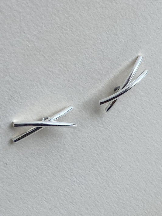 Crossed Silver