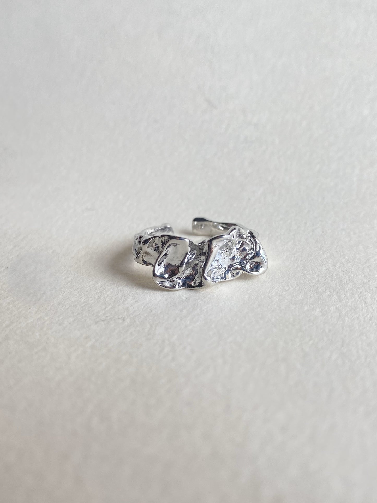 Ruffles Medium Silver