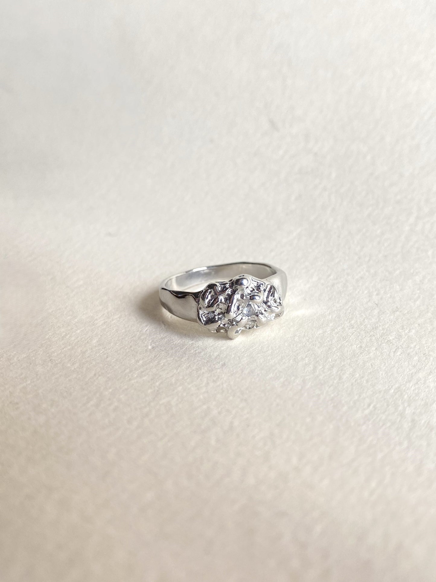 Ruffles Small Silver